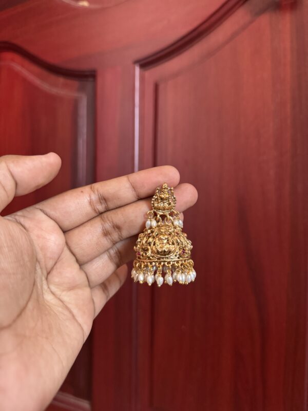 Nayanthara-Inspired Bridal Jhumkas - Image 2