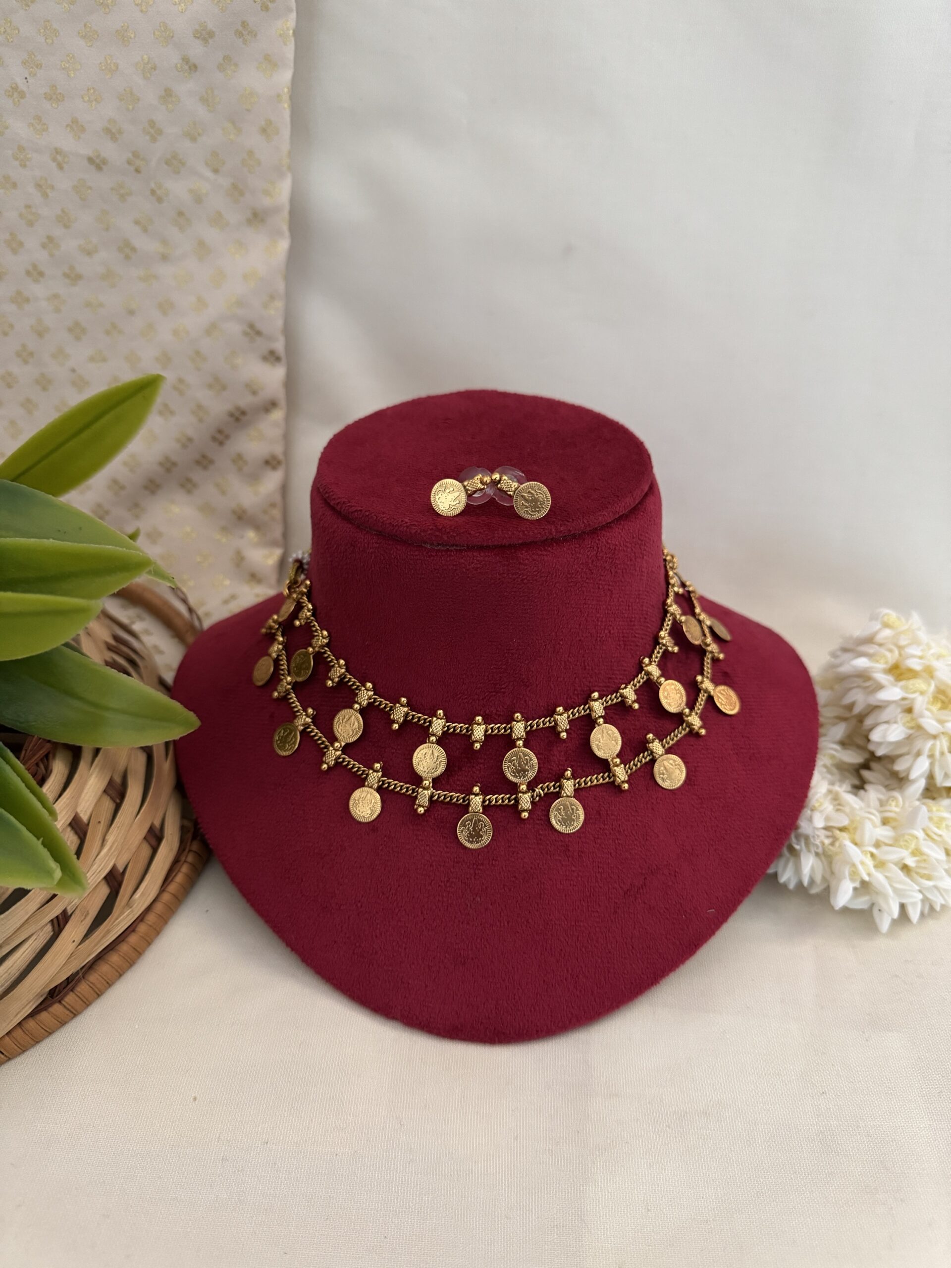 Krithi Royale Coin Necklace