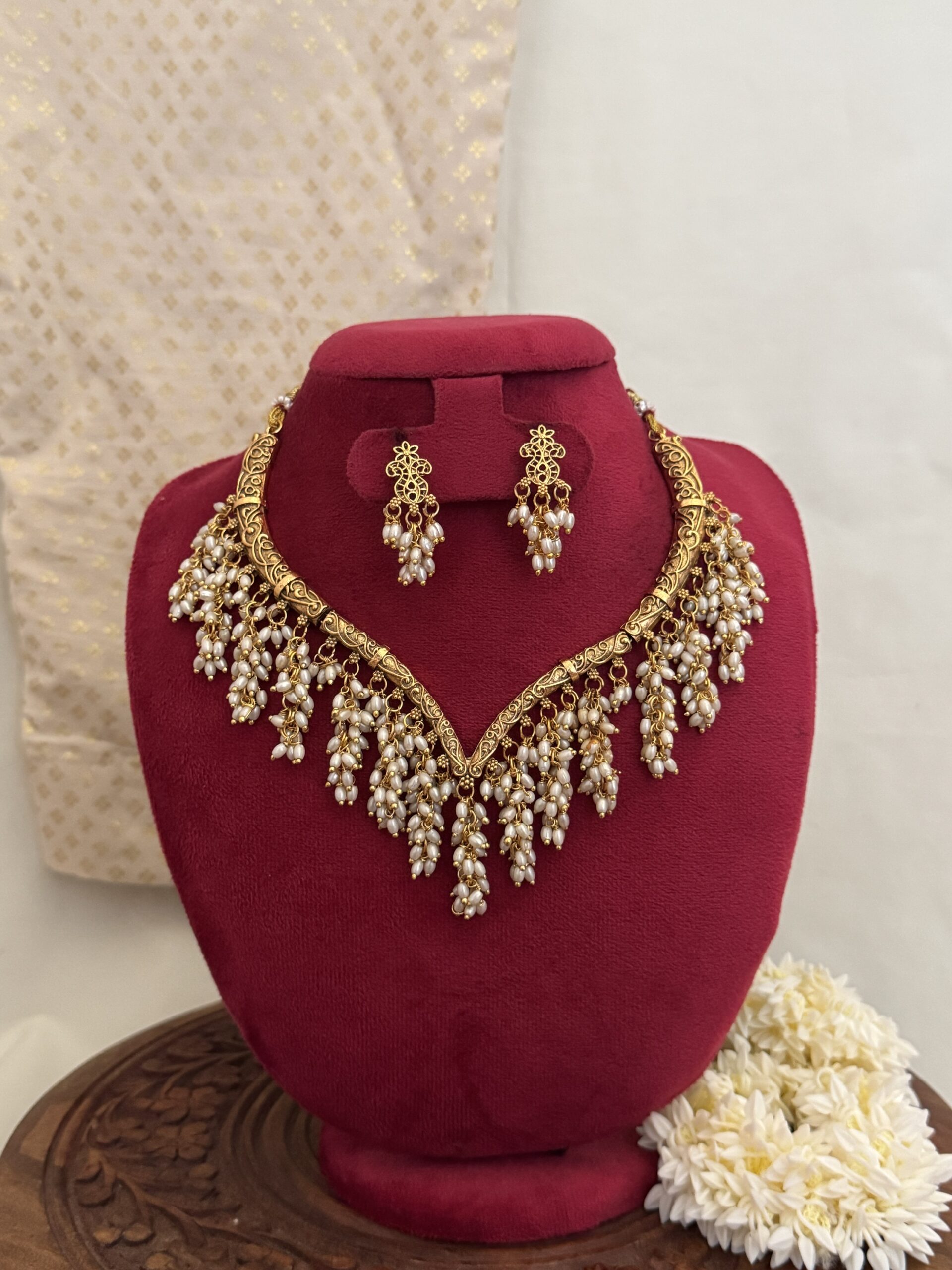 Golden Cascade Pearls 1