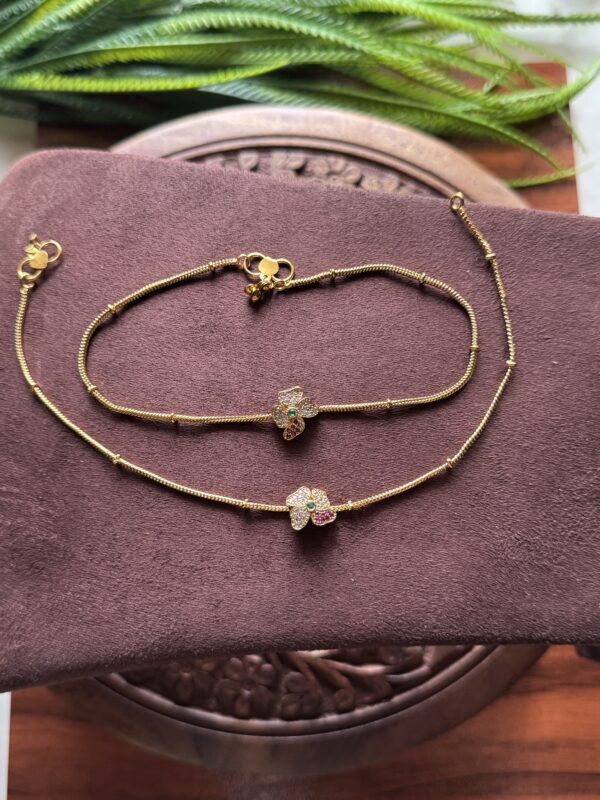 Flora Dazzle Anklet - Image 2