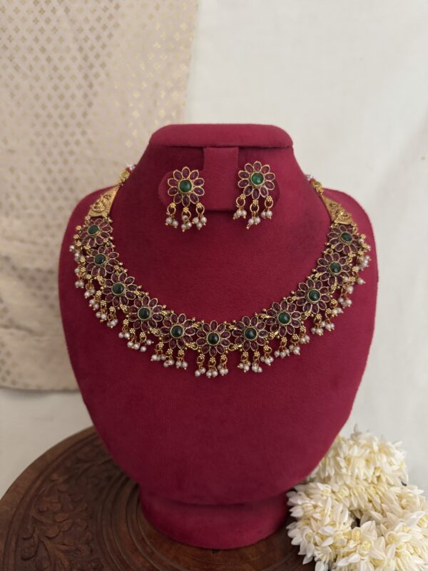 Mayuri Kemp Necklace