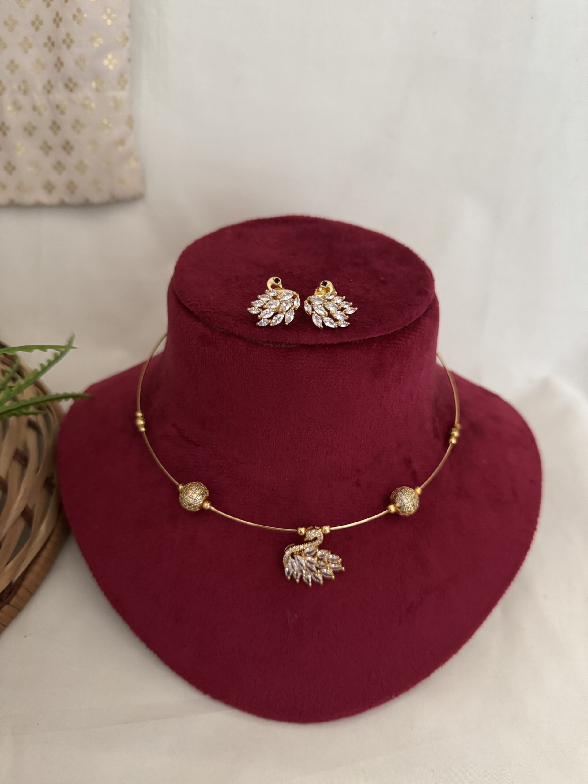 Swan Sparkle Invisible Set - Image 2