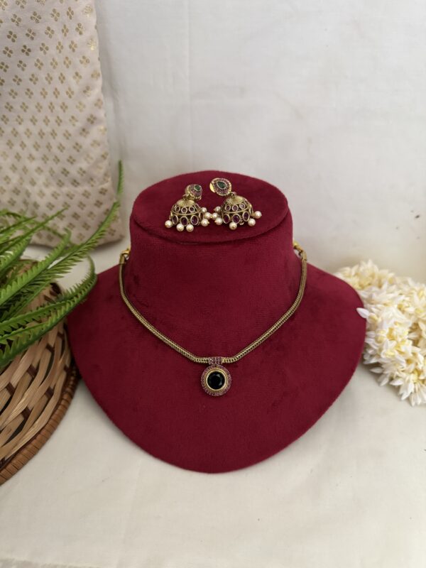Aaranya Palakka With Jhumka