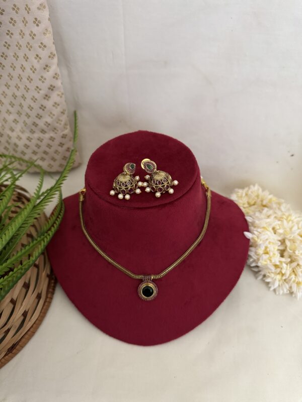 Aaranya Palakka With Jhumka - Image 2