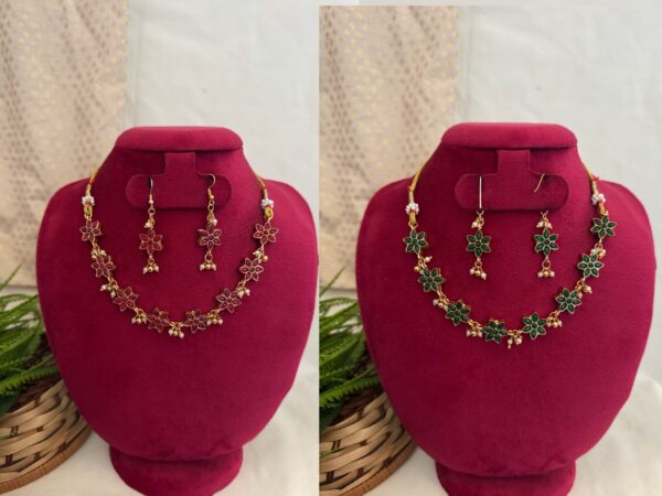 Pushpa Ratna Reversible Necklace