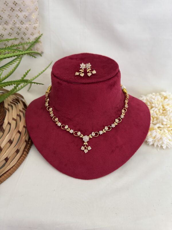 Eterna Glow Diamond Set