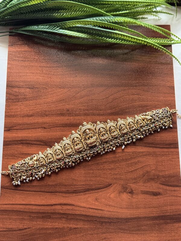 Devi Mandapam Vaddanam Hip Chain