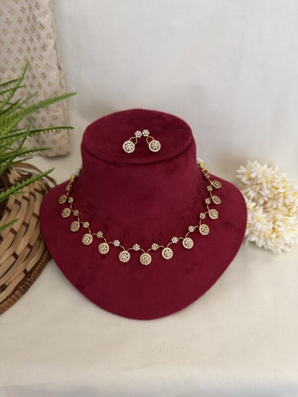 Circle Bloom Diamond Necklace