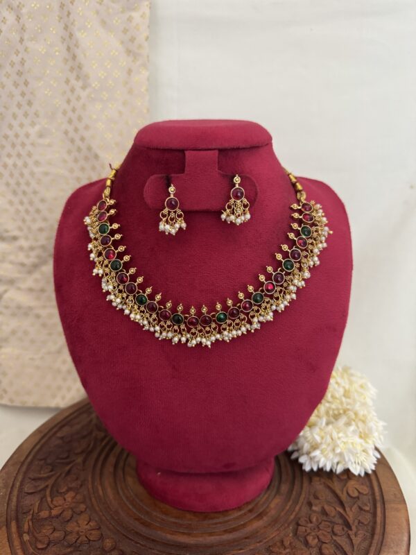 Amara Kemp Pearl Necklace