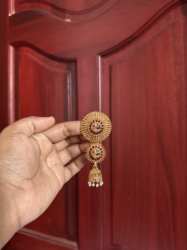 Divya Chakra Jada Billa