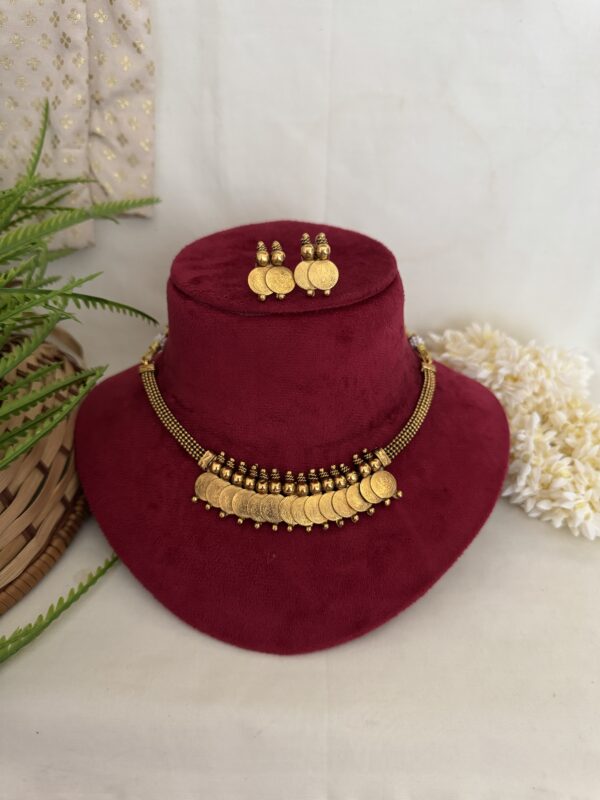Sampradaya Kasu Necklace