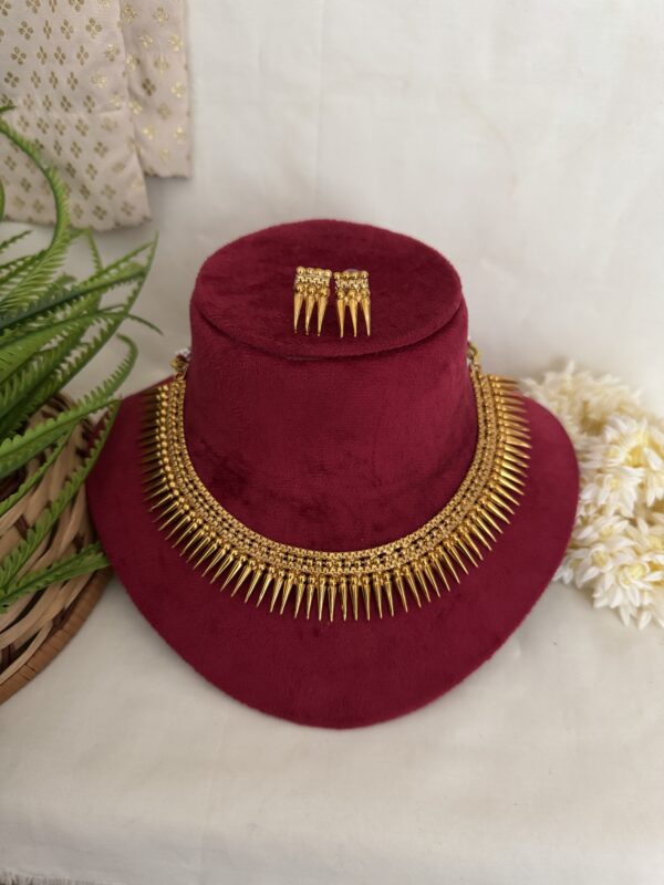 Golden Spike Elegance