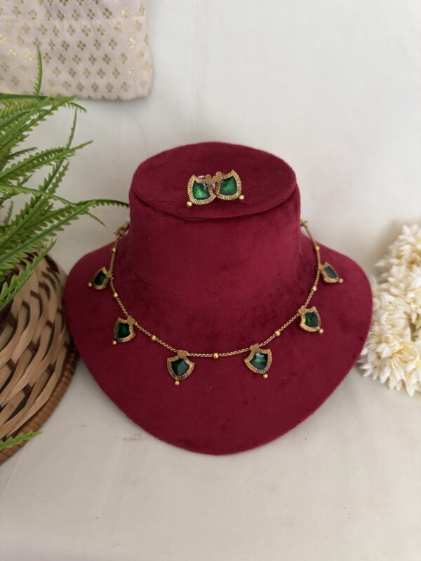 Nayara Leaf Green