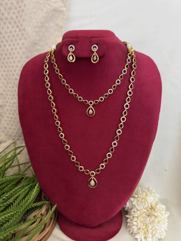 Aarvi Teardrop Diamond Combos