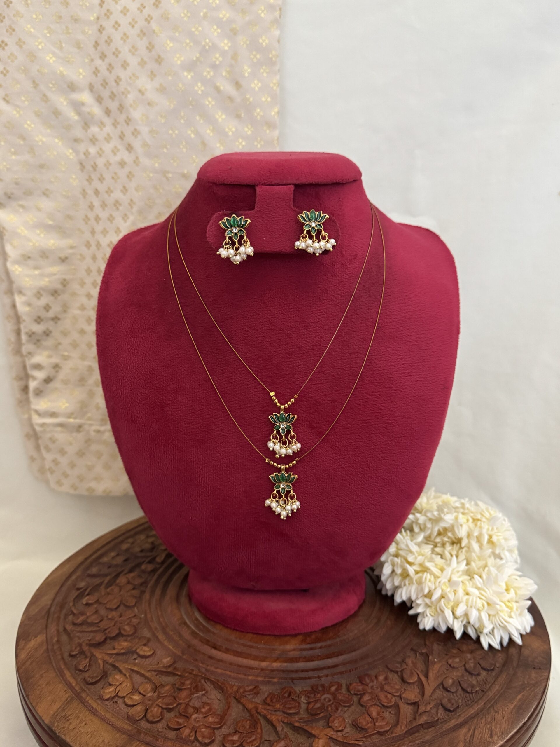 Lotus Grace Invisible Set – Green