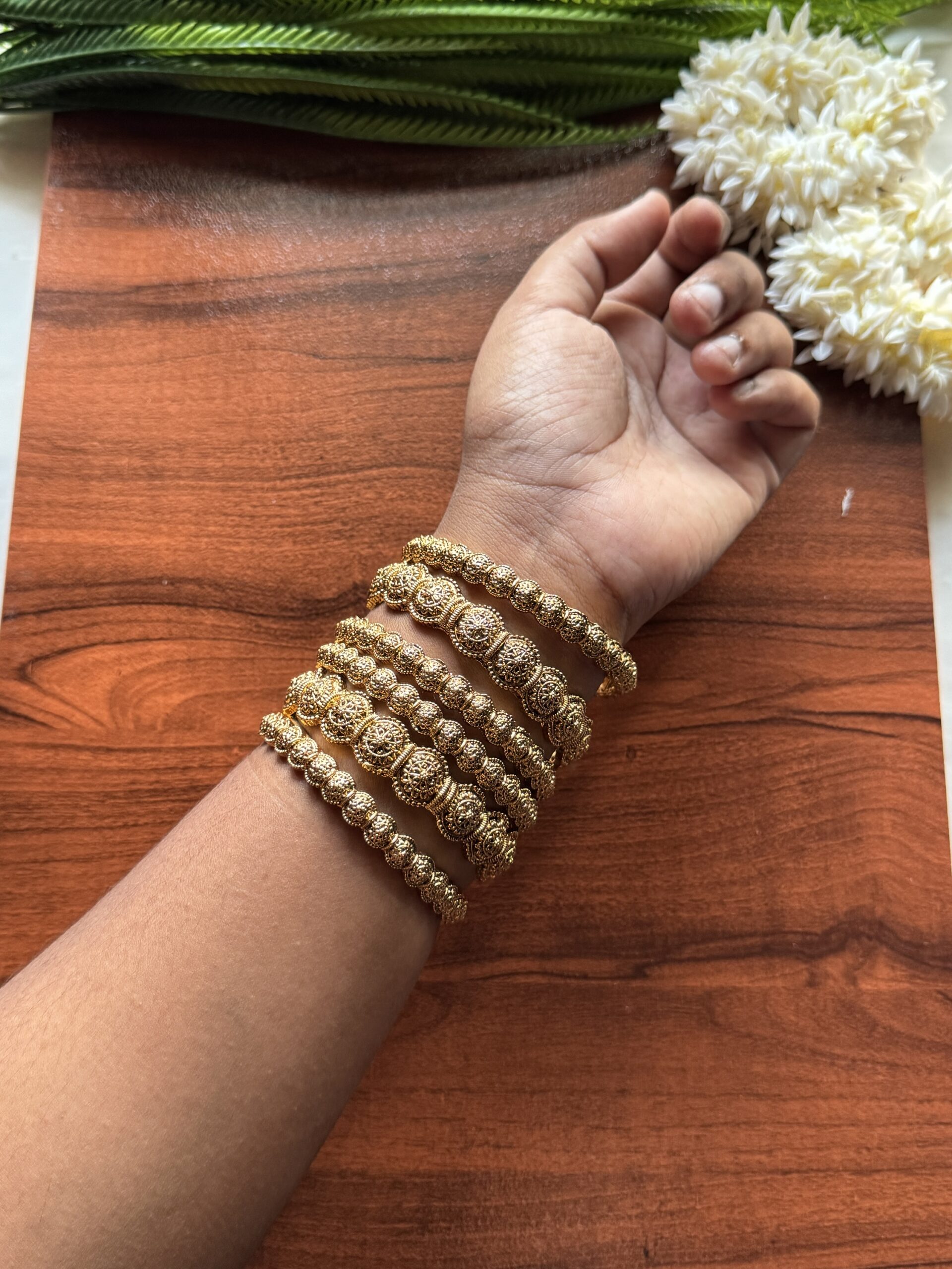 Golden Glow Bangles Size 2/4