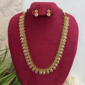 Aaradhya Traditional Haram