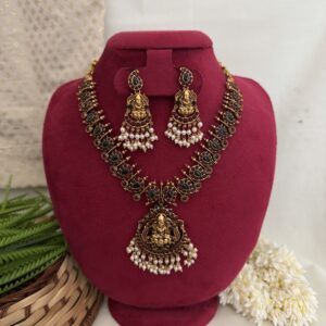 Deviya Kemp Lakshmi Necklace - Mix