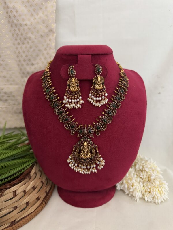 Deviya Kemp Lakshmi Necklace - Mix