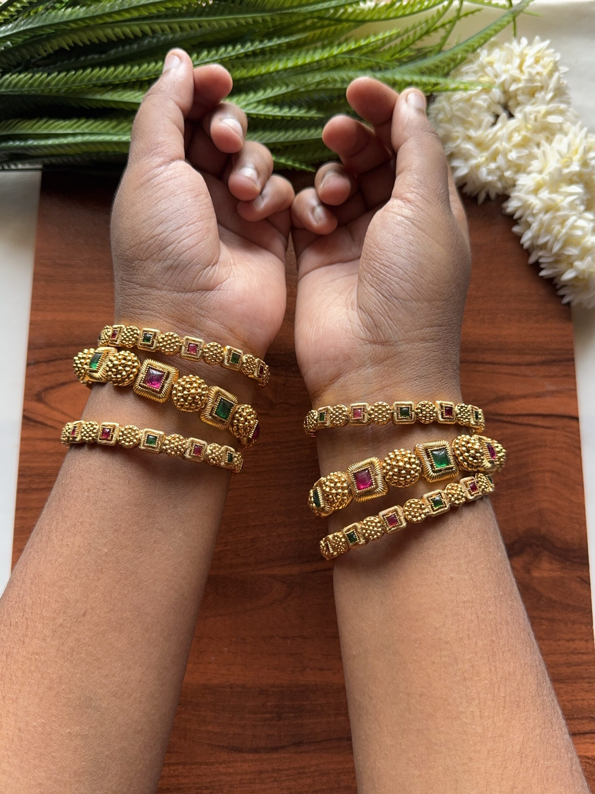 Kumkum Hastha Bangles 2/4 - Image 2