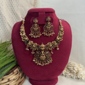 Lakshmi Amara Bridesmaid Necklace