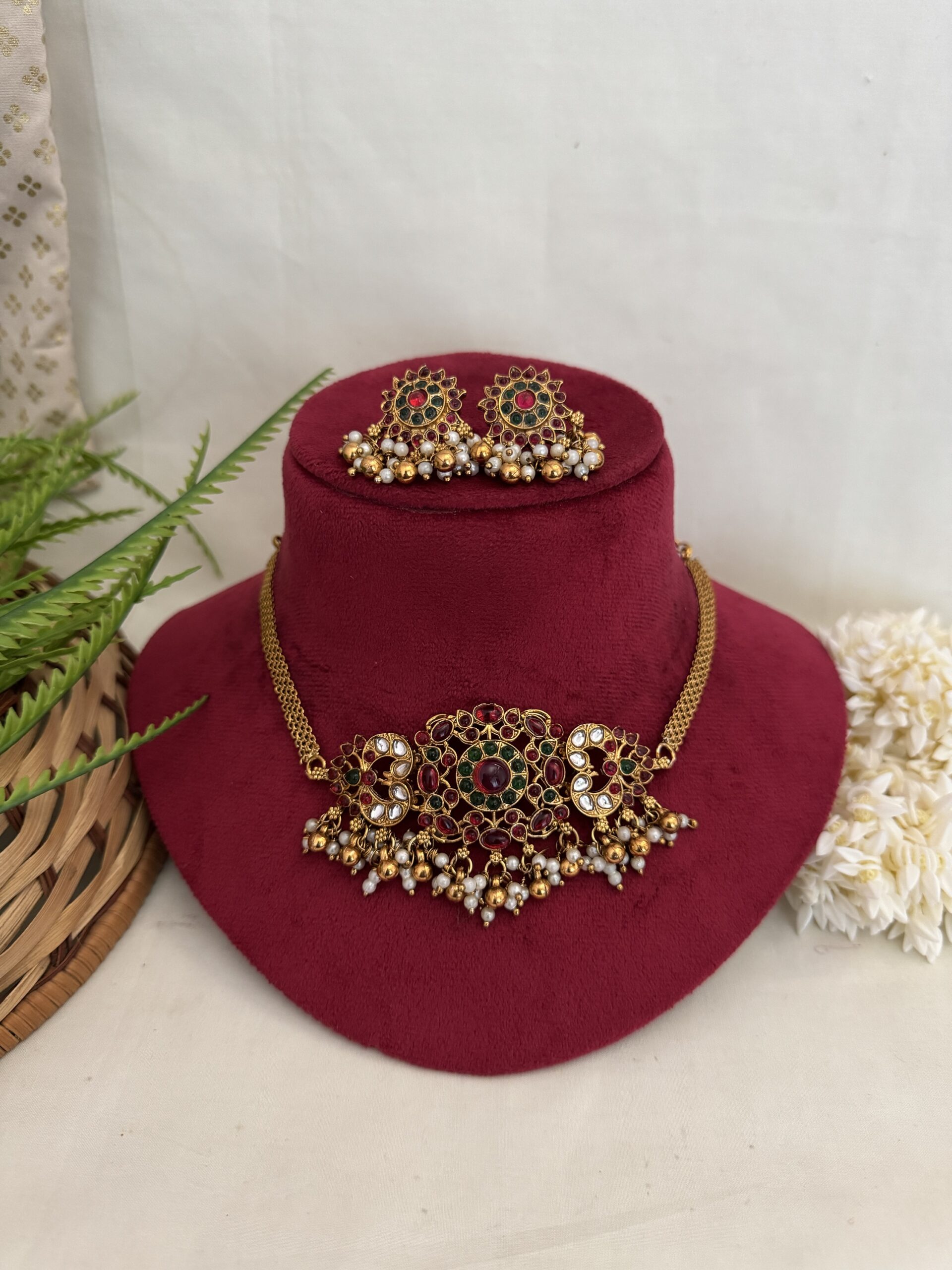 Anika Budget Choker – Mix