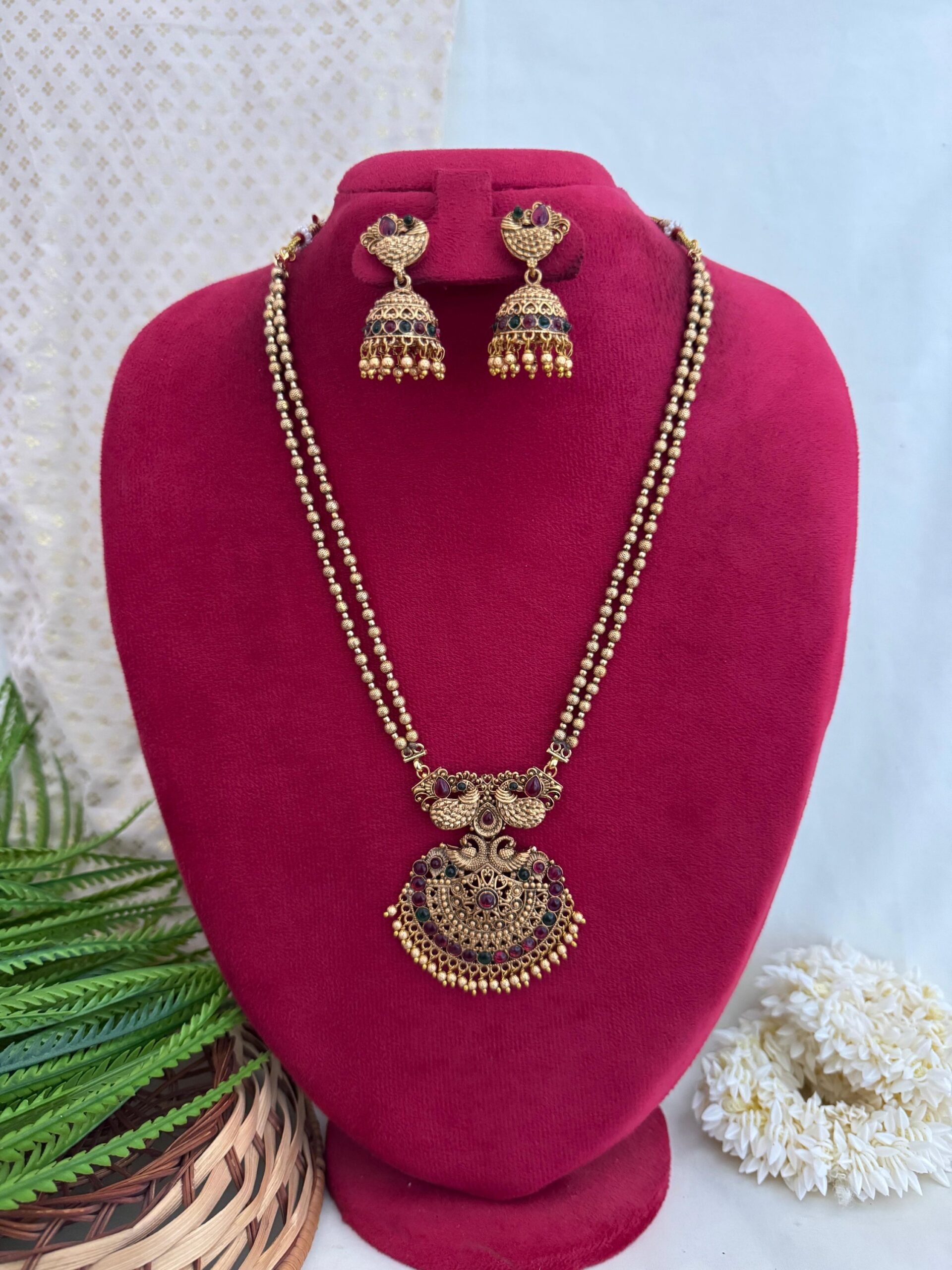 Peacock Nakshi Bouti Haram