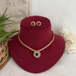Petite Regal Pendant Set - Ruby