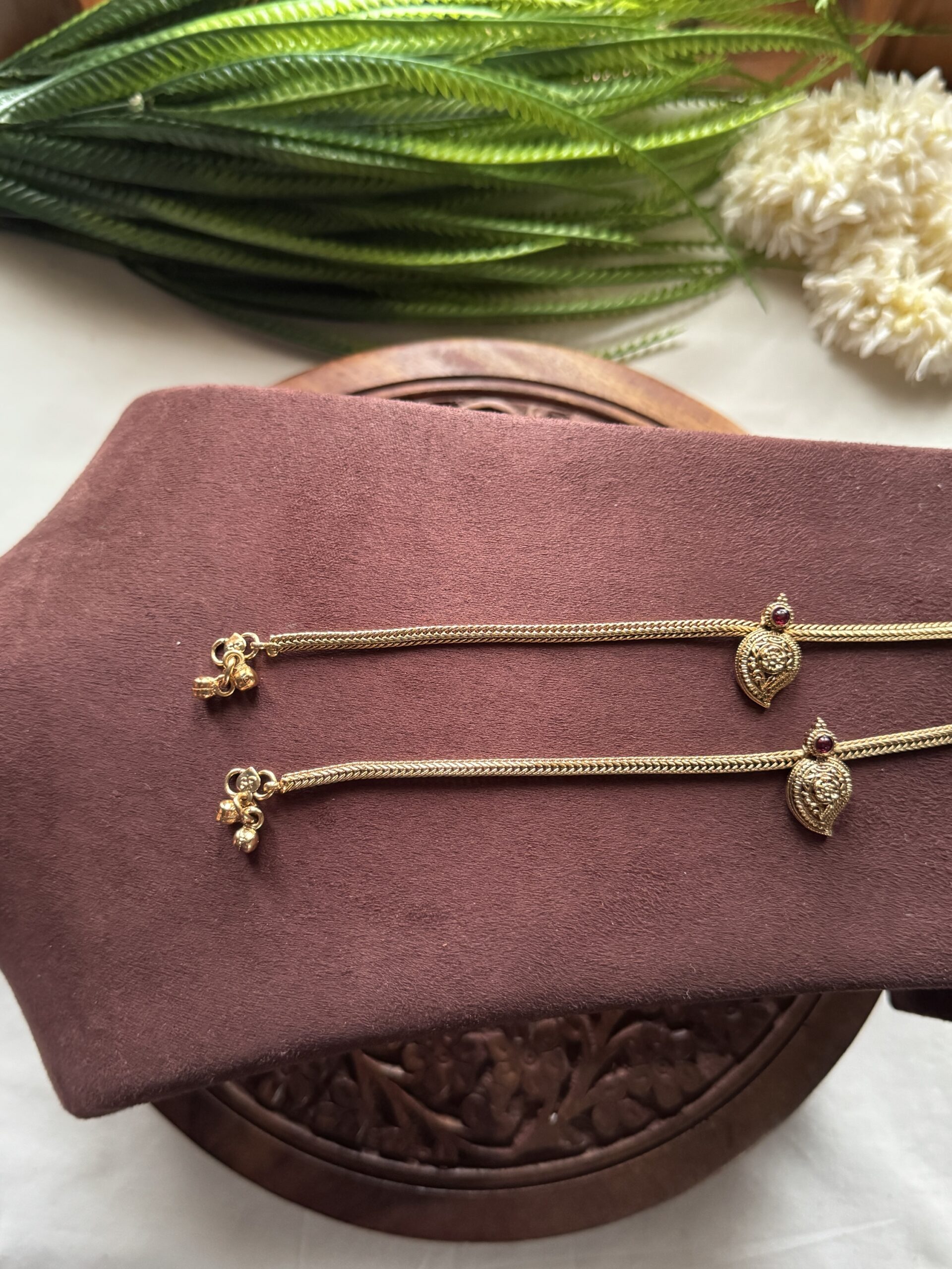 Mango Motif Anklet - Ruby - Image 2