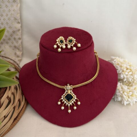 Classic Emerald Attigai Inspired by Temple Craftsmanship and Heritage