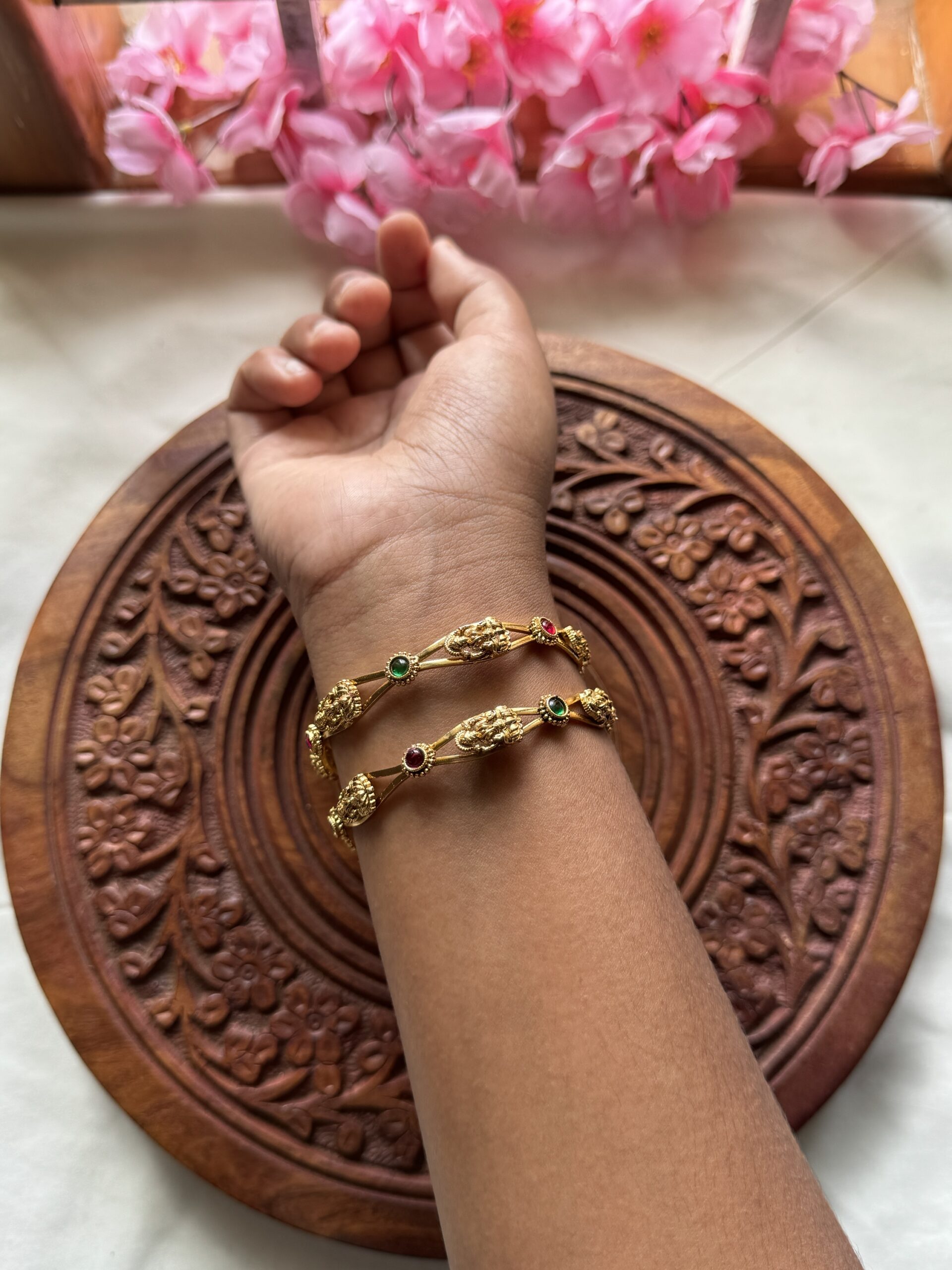 Nagasi Bangles 2/6 Size