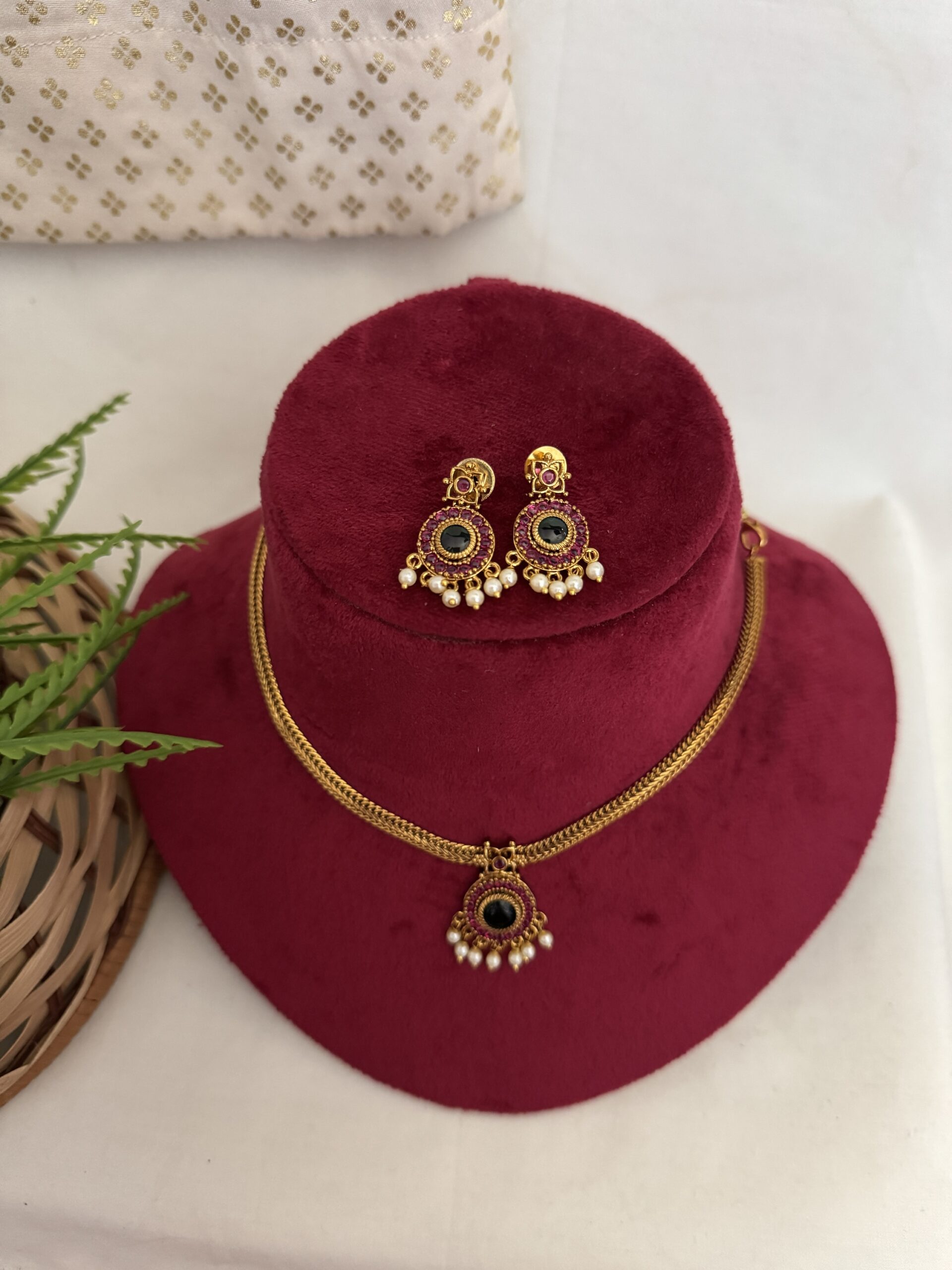 Mithra Palakka Necklace - Image 2