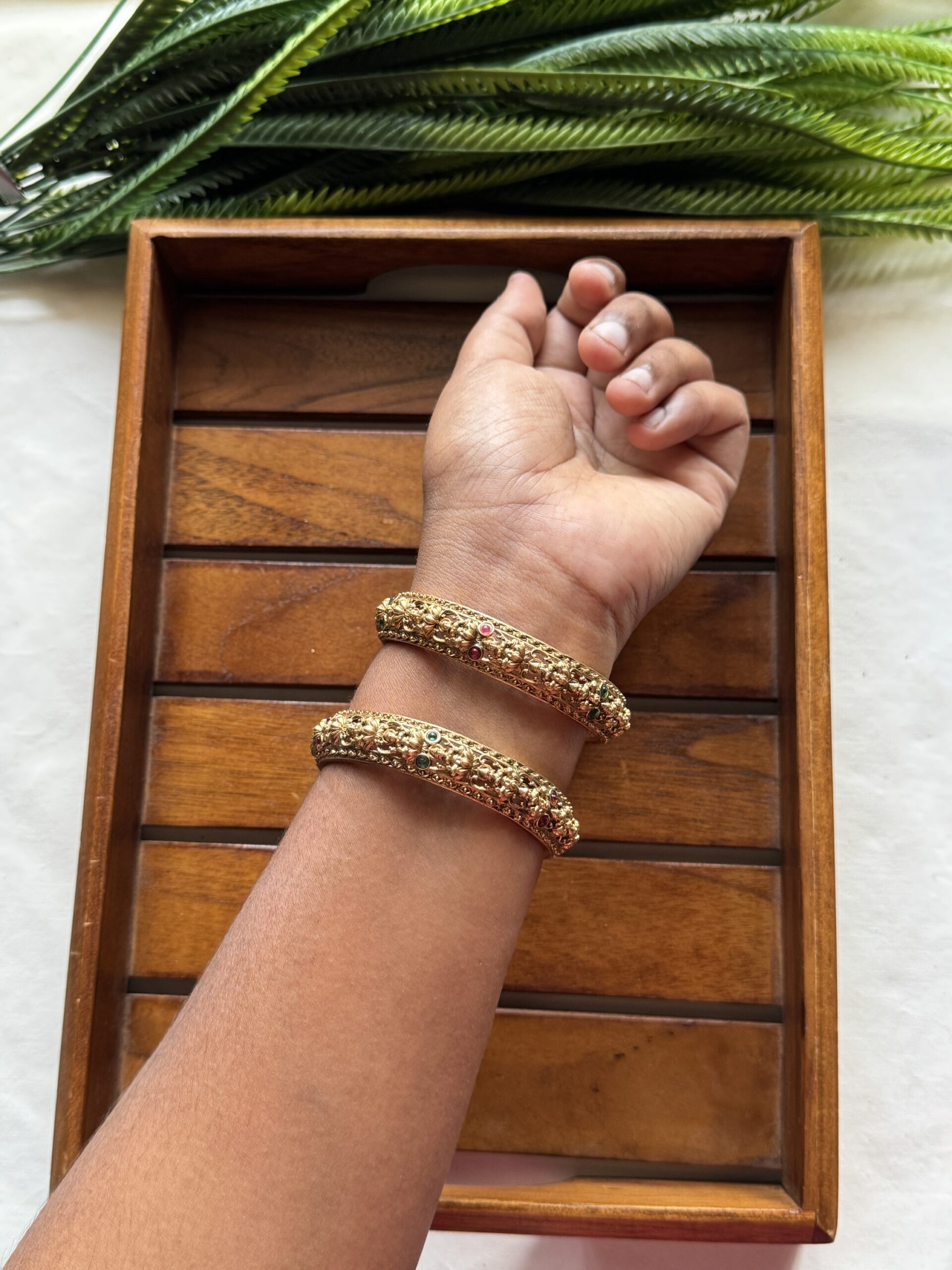 Lakshmipriya Bangles Size 2/6 - Image 3