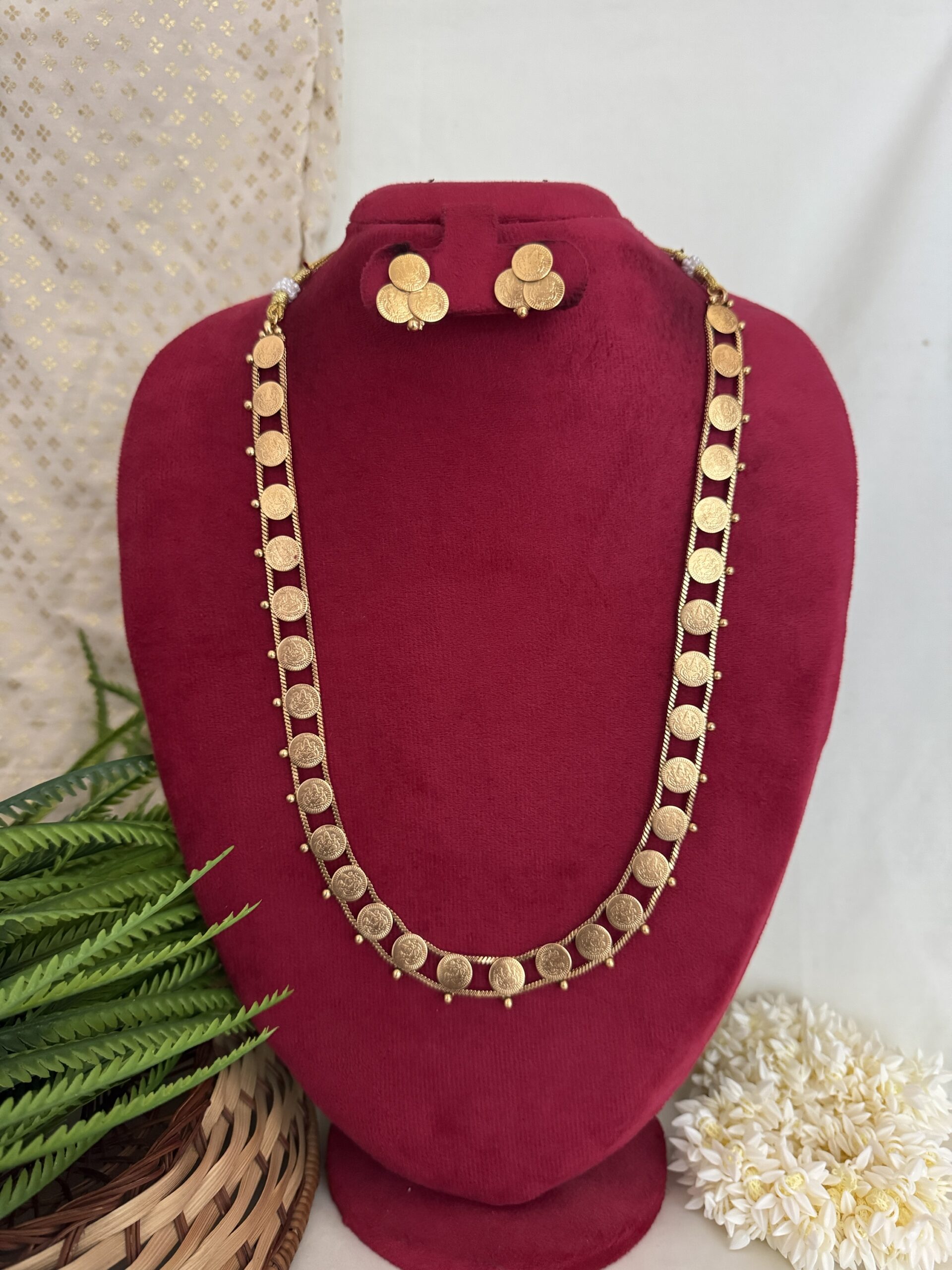 Swarna Kasu Elegance Haram