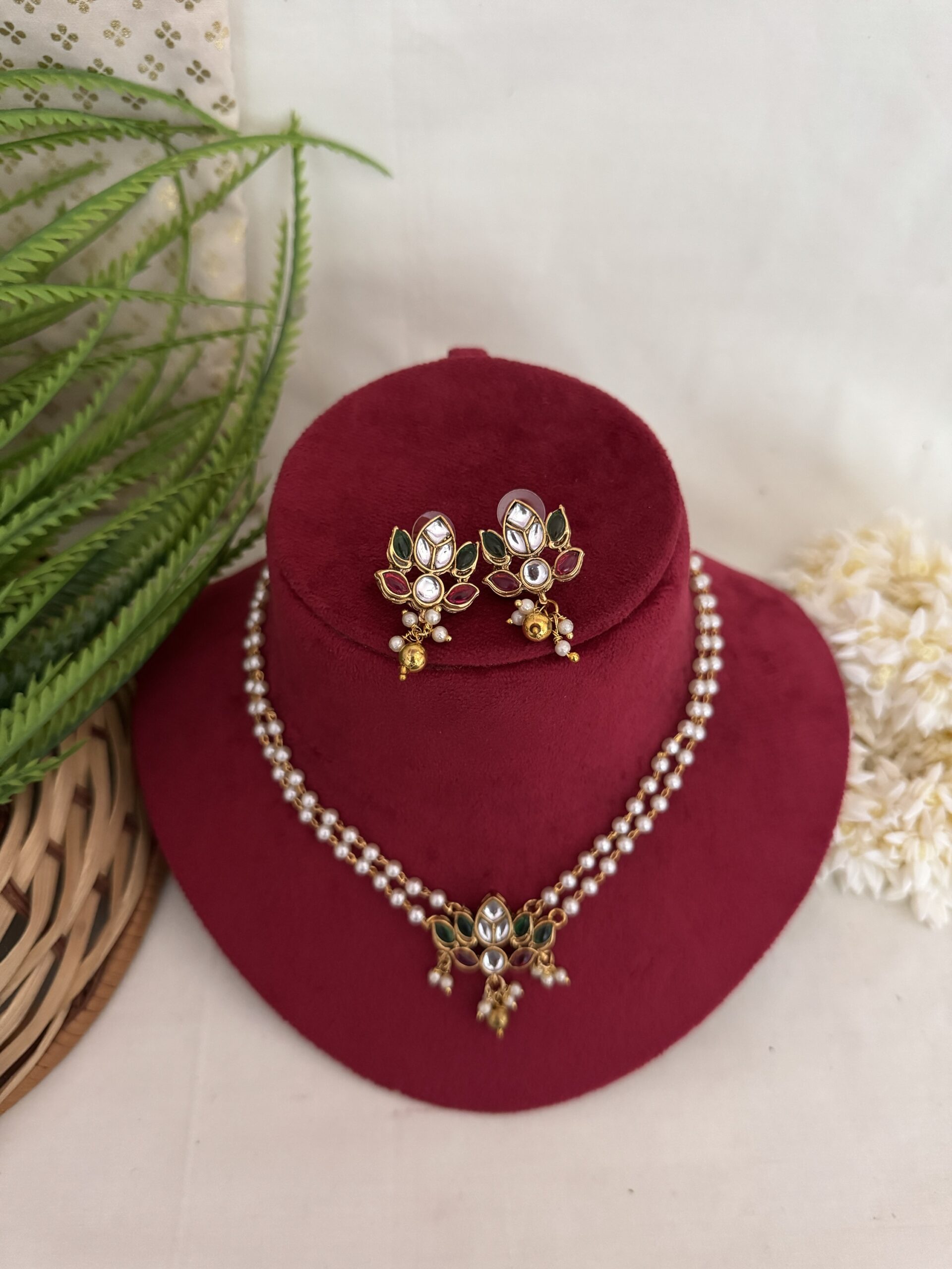 Lotus Radiance Pearl Set - Image 2