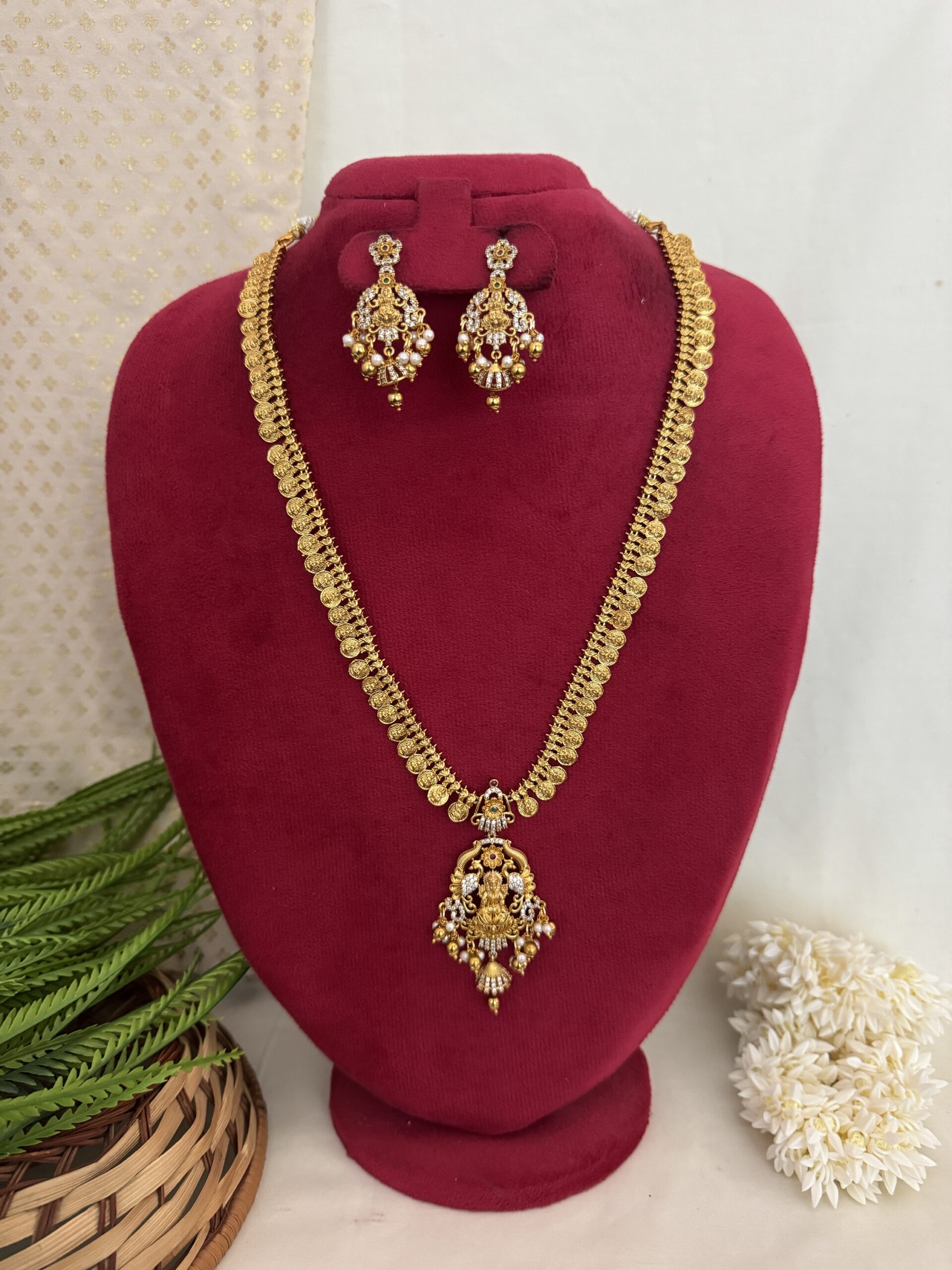 Golden Laxmi Kasumala Set