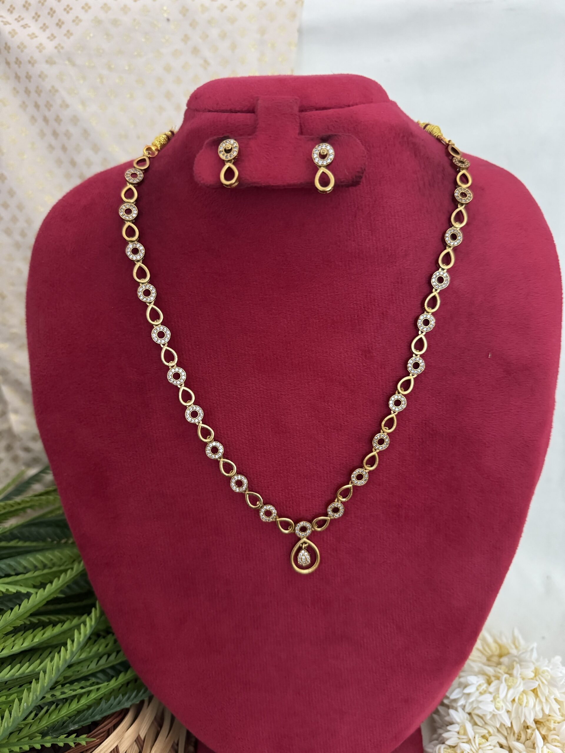 Why the Aarvi Teardrop Diamond Haram Is the One Piece Every Woman Needs in Her Collection