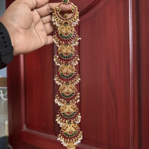 Rajarajeshwari Peacock Jada Billa