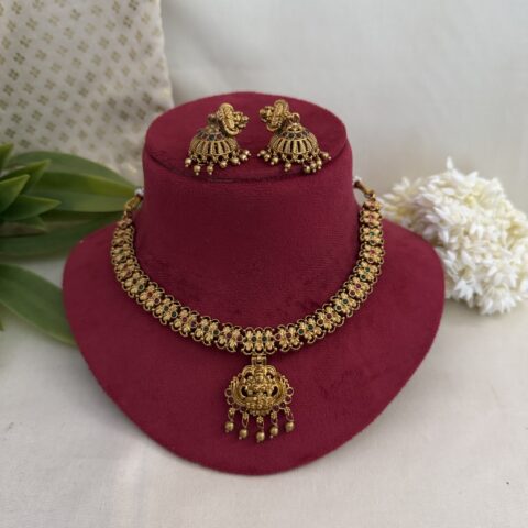 Temple Elegance Necklace Set