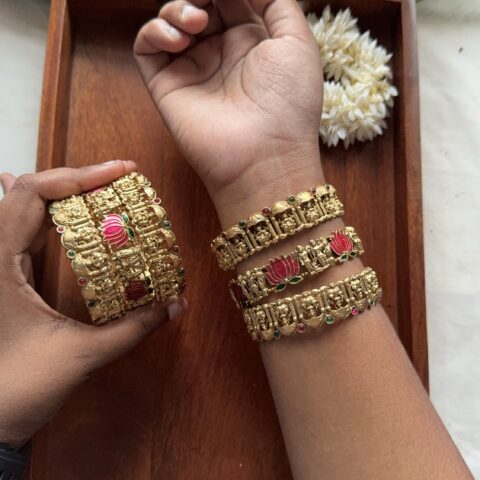 Annapoorani Lotus Bangles 2/8